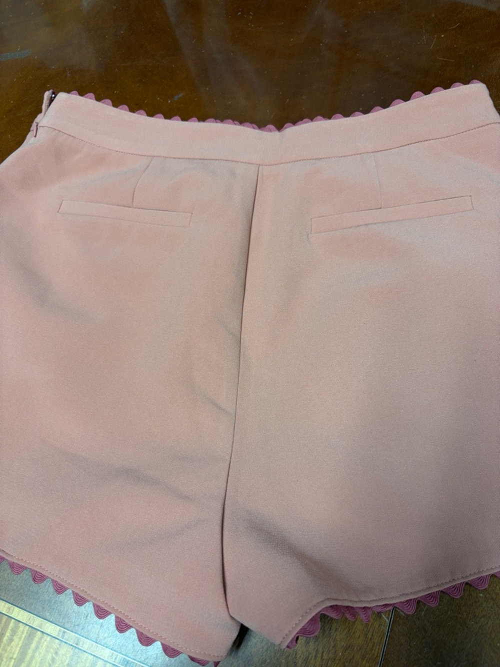 English Factory Coral Scalloped High-Waist Shorts - Picture 4 of 6
